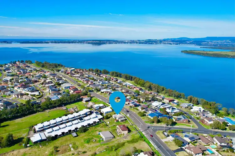 84 Kanahooka Road, Kanahooka NSW 2530