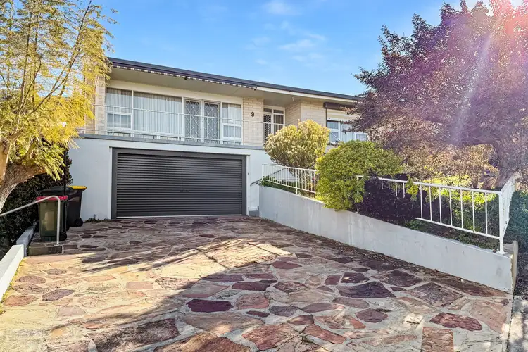 9 McDonald Avenue