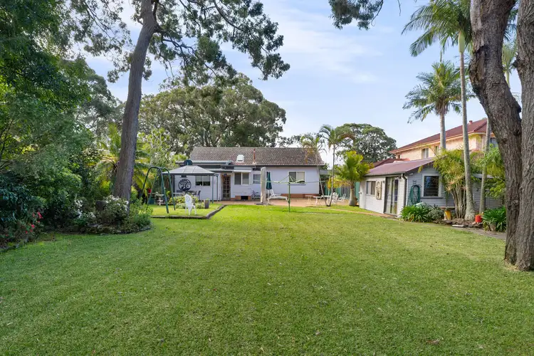 22 Actinotus Avenue, Caringbah South NSW 2229