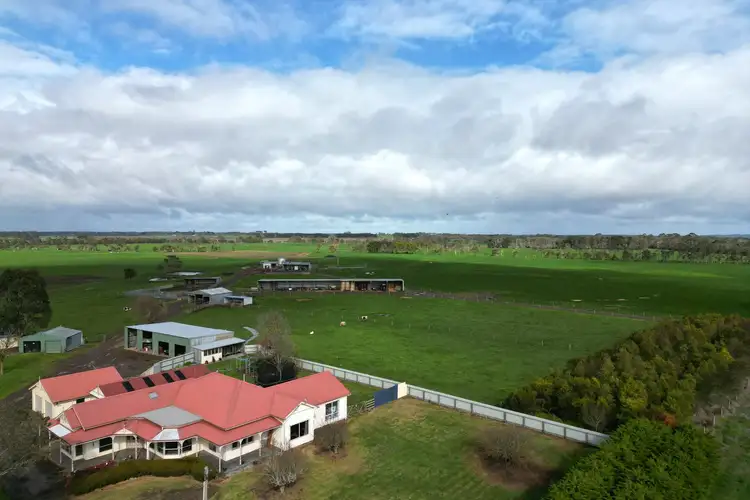 181 Cobden-Terang Road, Cobden VIC 3266