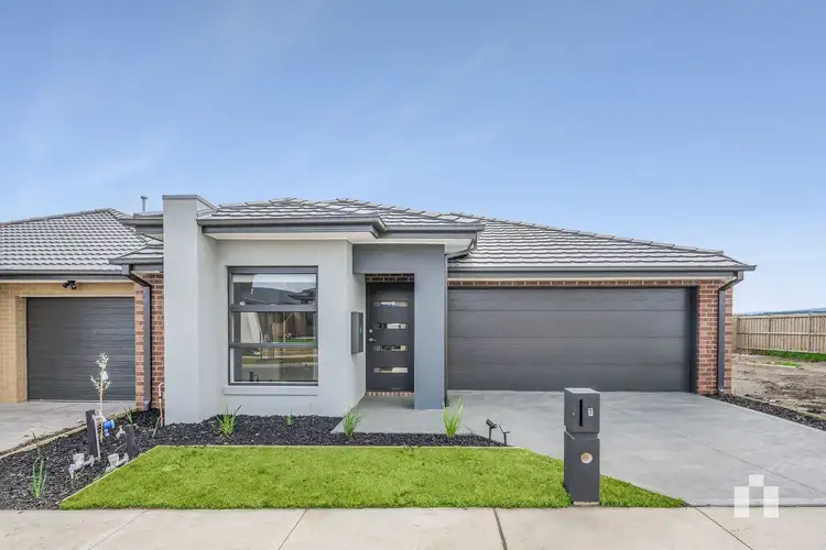 7 Lazuli Road, Donnybrook VIC 3064