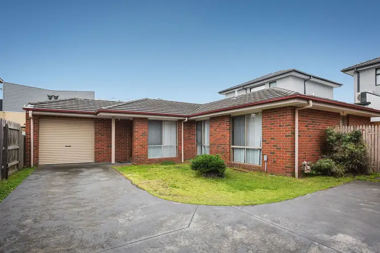 2/23 McMillan Street, Clayton VIC 3168