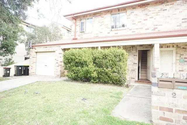2/2 Denison Street, Granville NSW 2142
