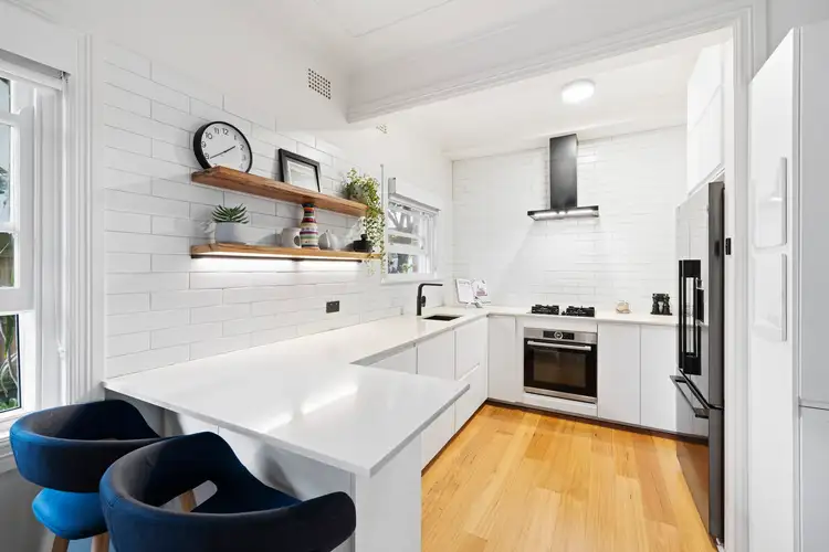 2/169 Wyndora Avenue, Freshwater NSW 2096