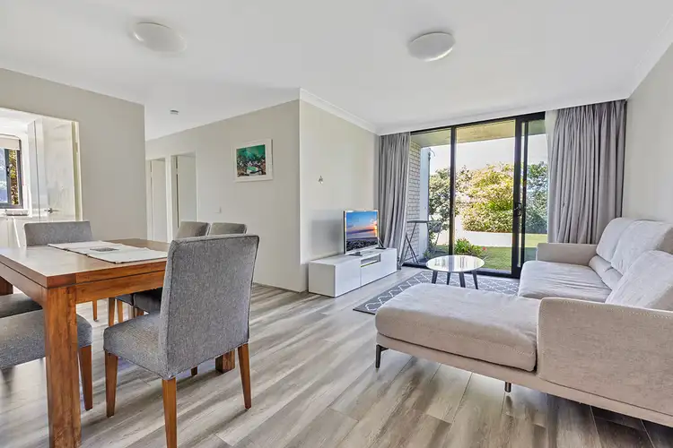 7/244 Alison Road