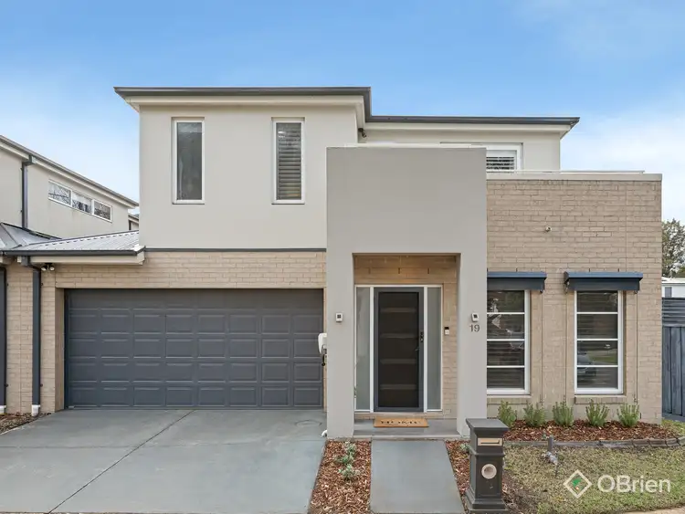 19 Banjo Circuit, Bonbeach VIC 3196