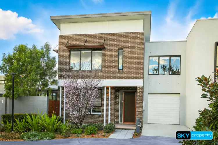 16 Eastlakes Glade, Blacktown NSW 2148