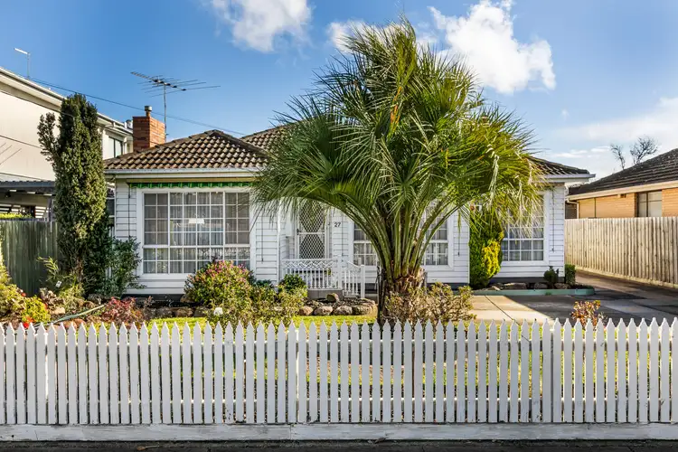 27 Seagull Avenue, Altona VIC 3018