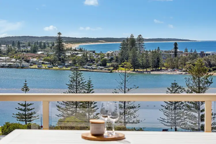 31/11 Ocean Parade, The Entrance NSW 2261