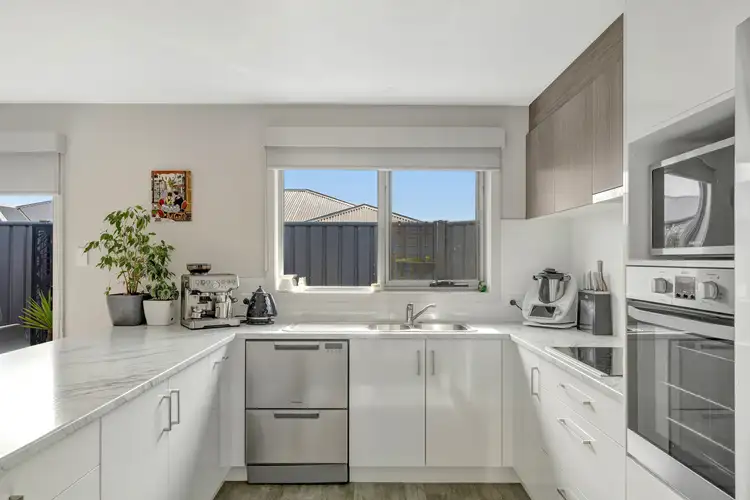 Fifth view of Homely house listing, 1/6 Phoebe Court, Riverside TAS 7250