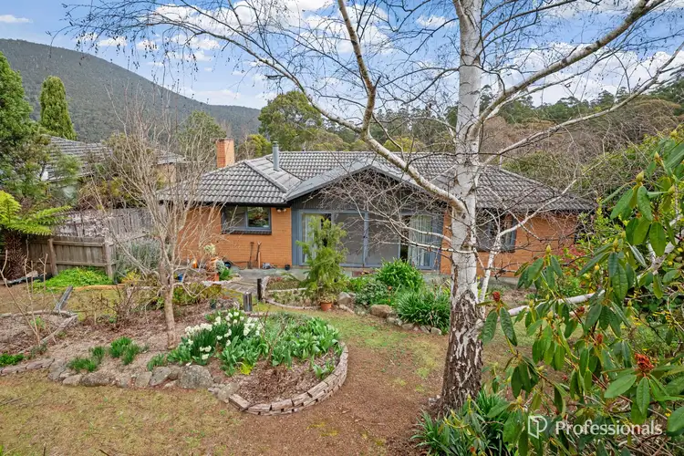 9 Devon Street, Warburton VIC 3799