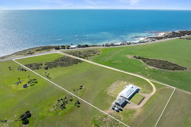913 North Coast Road, Point Souttar SA 5577