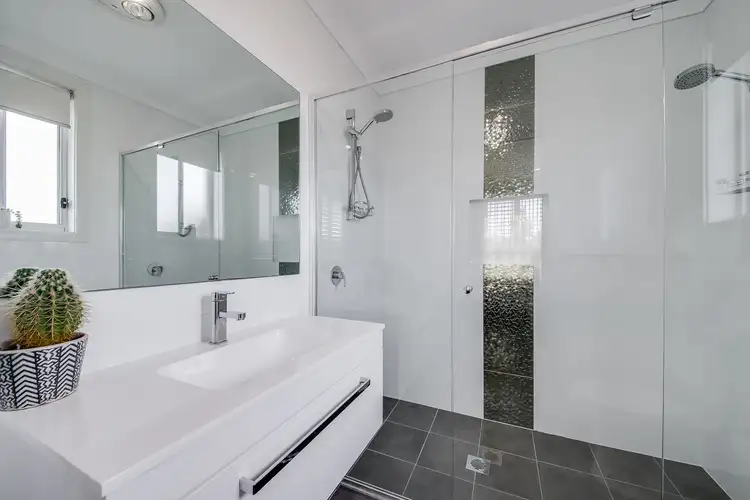 Sixth view of Homely house listing, 2 Clowes Street, Elderslie NSW 2570