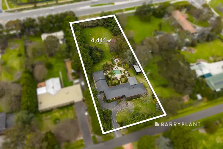 2 Alfred Close, Narre Warren North VIC 3804