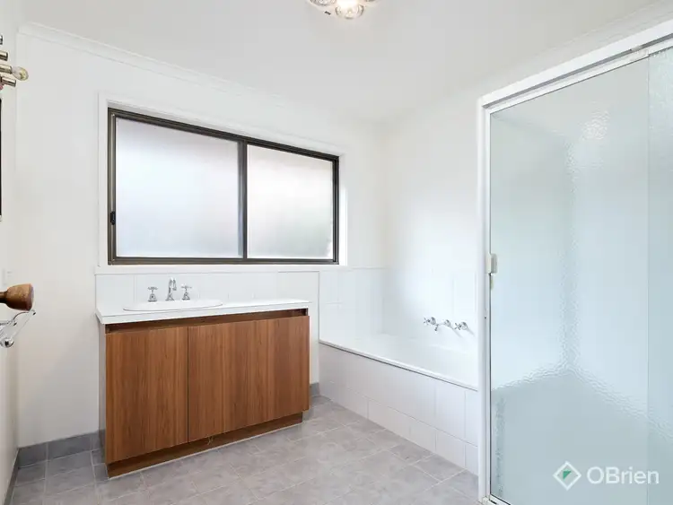 Fifth view of Homely house listing, 4 Russell Street, Warragul VIC 3820