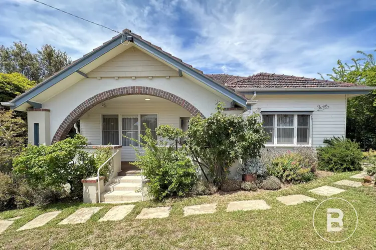 5 Nightingale Street, Maryborough VIC 3465