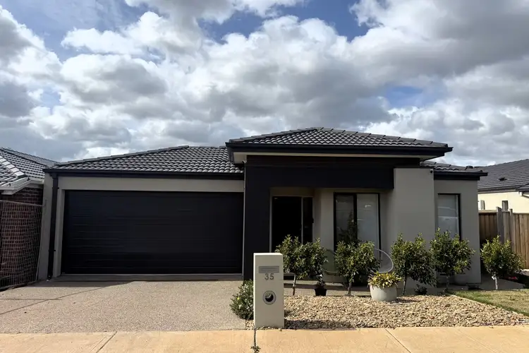 35 Koora Drive, Sunbury VIC 3429