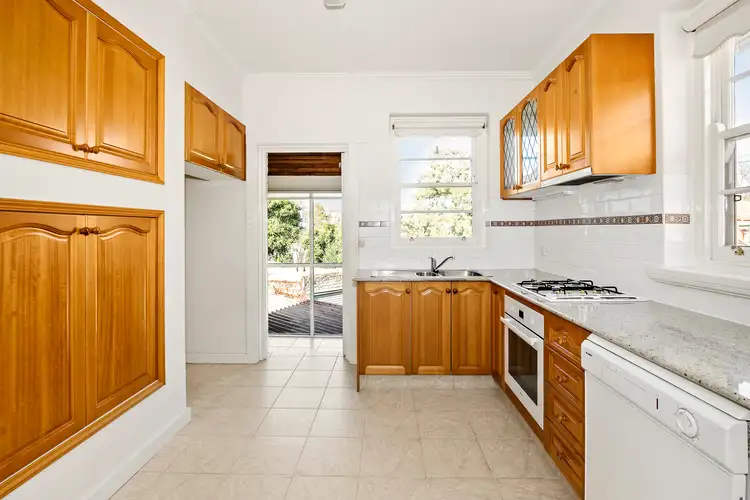 Sixth view of Homely apartment listing, 2/6a Elm Grove, Armadale VIC 3143