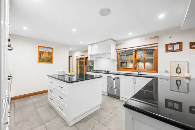Fourth view of Homely house listing, 2 Honeysuckle Close, Mildura VIC 3500