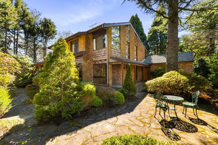 91 Gladstone Road, Leura NSW 2780