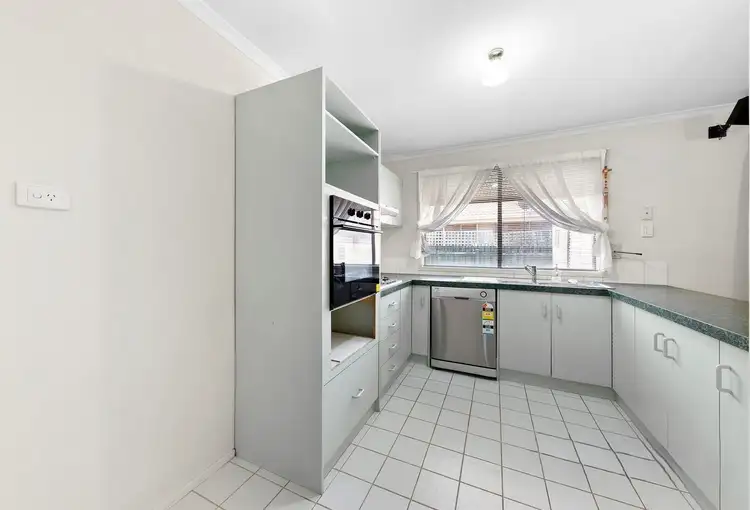 Fourth view of Homely house listing, 89 John Paul Drive, Hillside VIC 3037