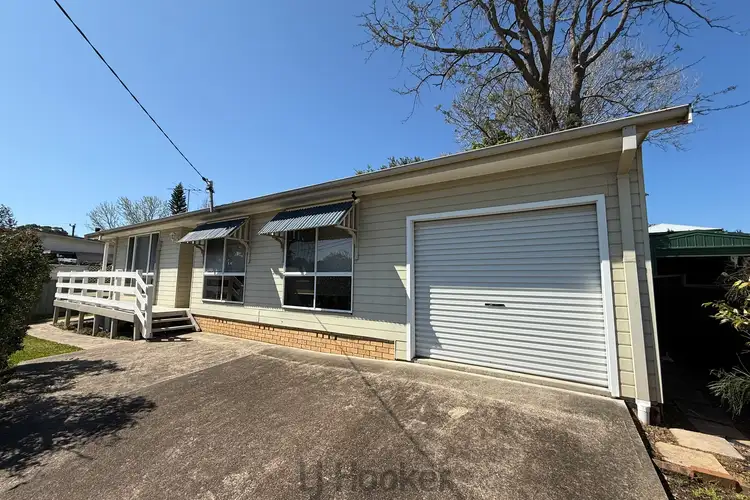 2a Lake Road, Fennell Bay NSW 2283