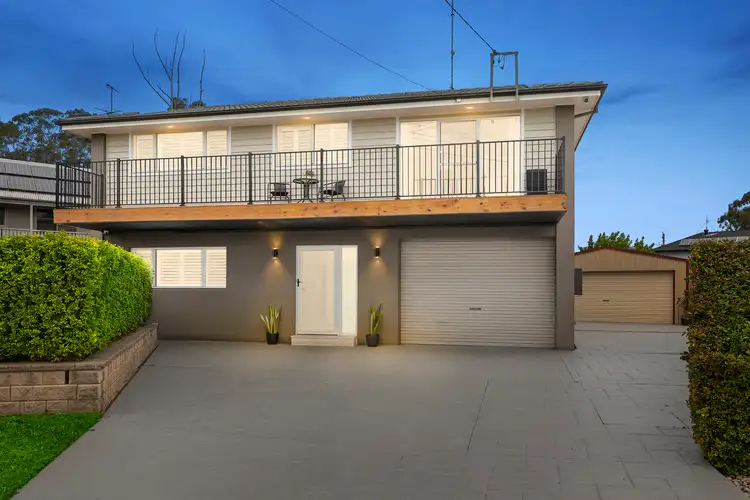6 Mawson Place