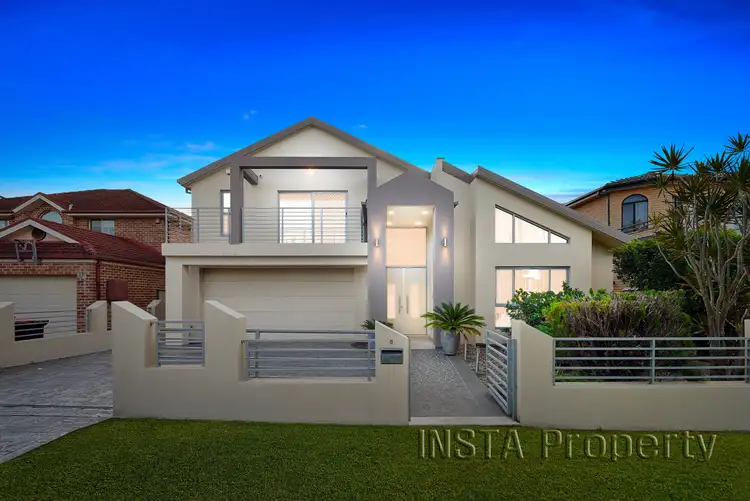 8 Pandora Street, Greenacre NSW 2190