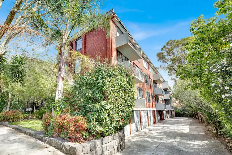 2/43 Rockley Road, South Yarra VIC 3141