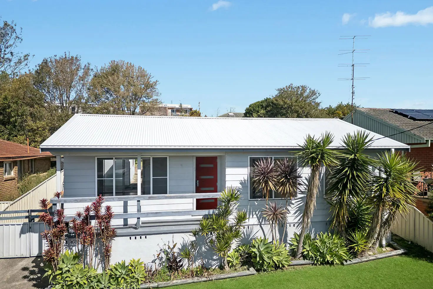 Main view of Homely house listing, 6 Peach Avenue, Tumbi Umbi NSW 2261