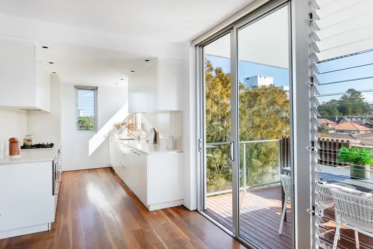 Fifth view of Homely apartment listing, 15/64 Penkivil Street, Bondi NSW 2026