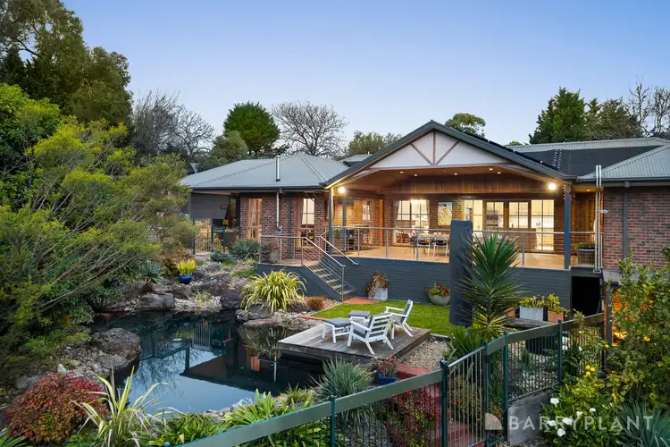 20 Laura Lane, Mooroolbark VIC 3138