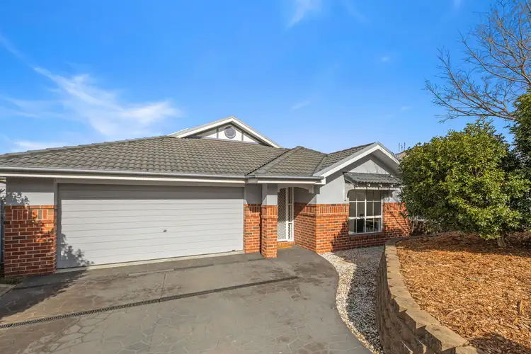 27 Barrington Drive, Woongarrah NSW 2259
