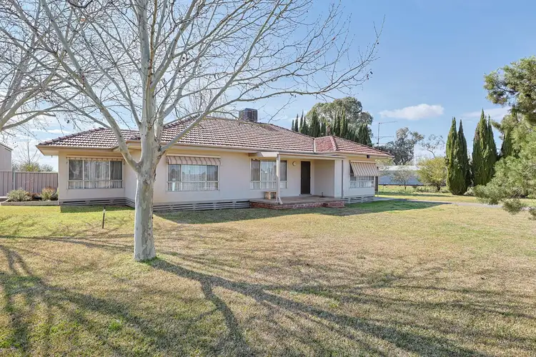 Main view of Homely house listing, 125 Sunnycliffs Crescent, Red Cliffs VIC 3496