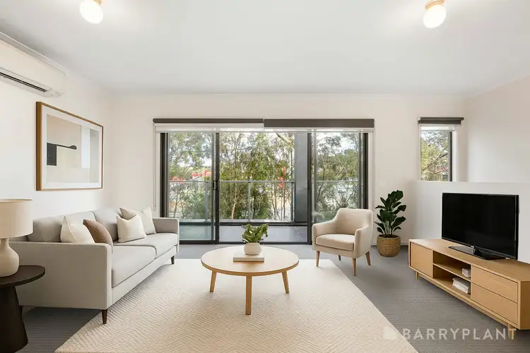 Second view of Homely townhouse listing, 33 Lithgow Way, Mooroolbark VIC 3138