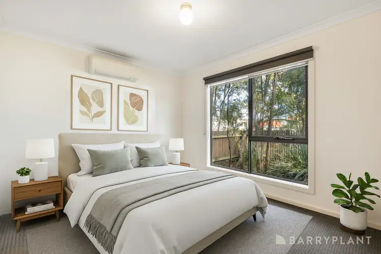 Fifth view of Homely townhouse listing, 33 Lithgow Way, Mooroolbark VIC 3138