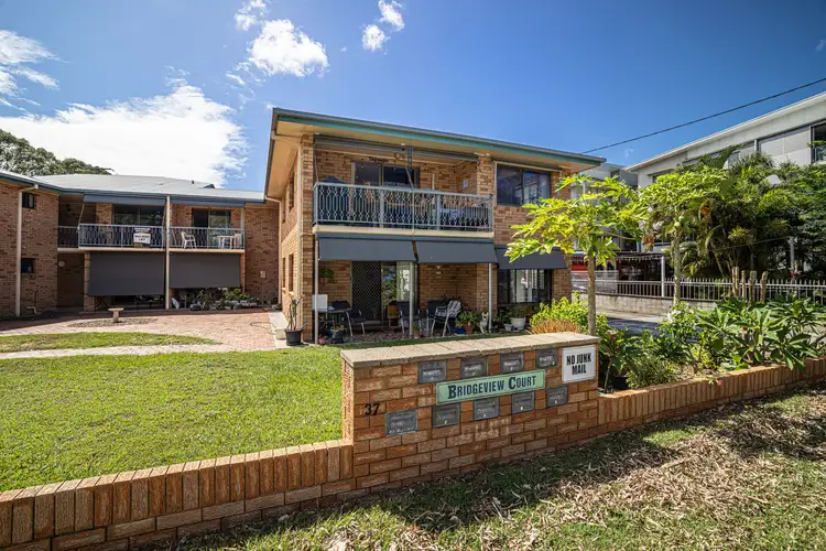 Third view of Homely unit listing, 1/137 Welsby Parade, Bongaree QLD 4507
