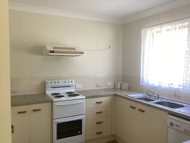 Seventh view of Homely unit listing, 1/137 Welsby Parade, Bongaree QLD 4507