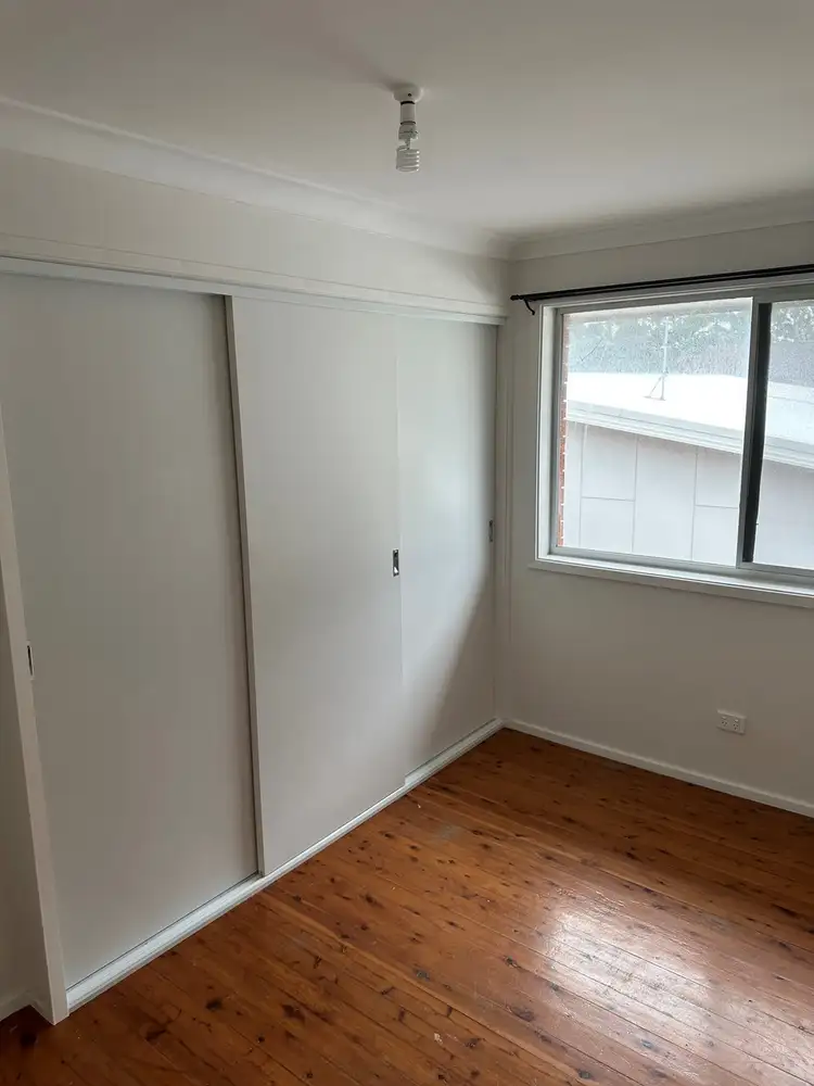 Third view of Homely unit listing, 4/9 Turners Esplanade, Corrimal NSW 2518