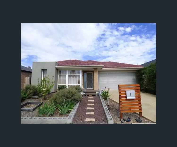 63 Malibu Boulevard, Point Cook VIC 3030