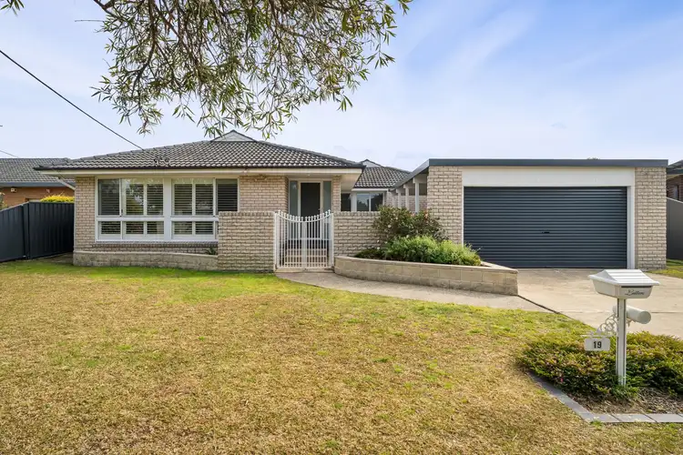 19 Warilda Avenue, Engadine NSW 2233