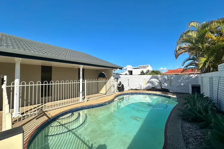 Second view of Homely house listing, 11 Claymore Crescent, Sorrento QLD 4217