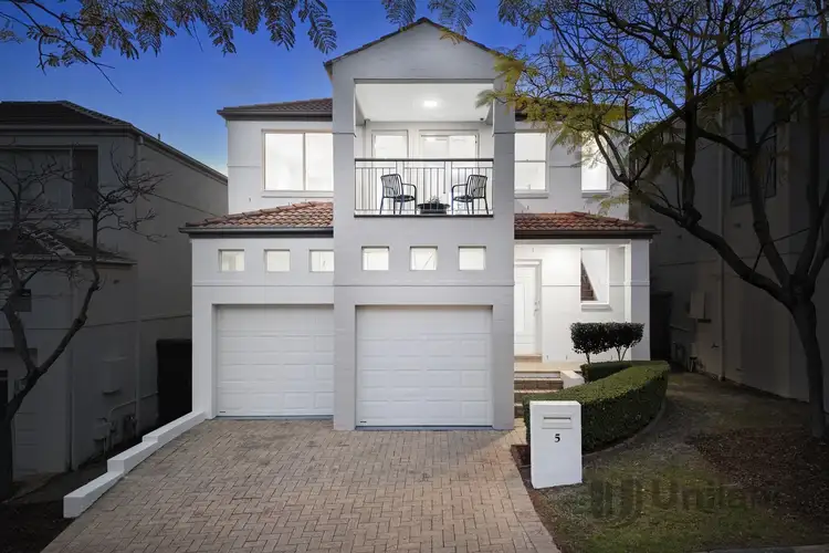 5 Brooklyn Crescent, Carlingford NSW 2118