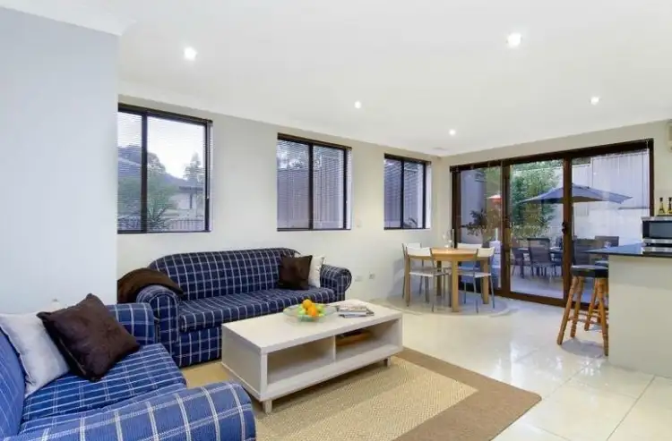 6/144 Old Northern Road