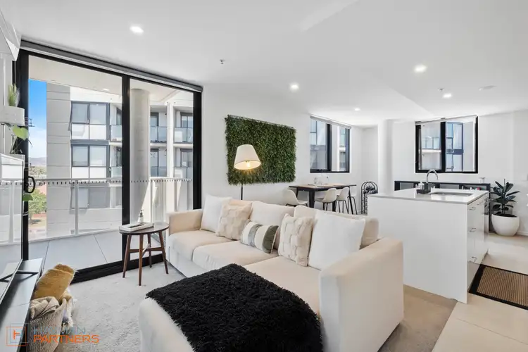 406/26 Cynthea Teague Crescent, Greenway ACT 2900