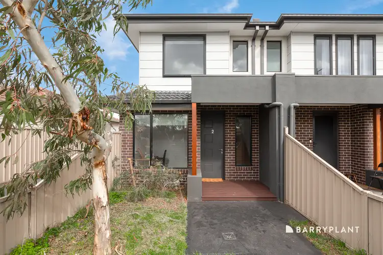 2/25 Dickens Street, Lalor VIC 3075