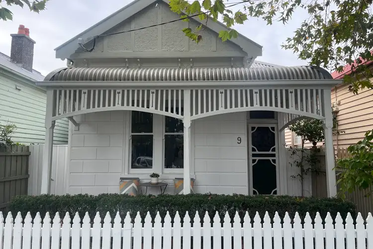 9 Hamilton Street, Seddon VIC 3011