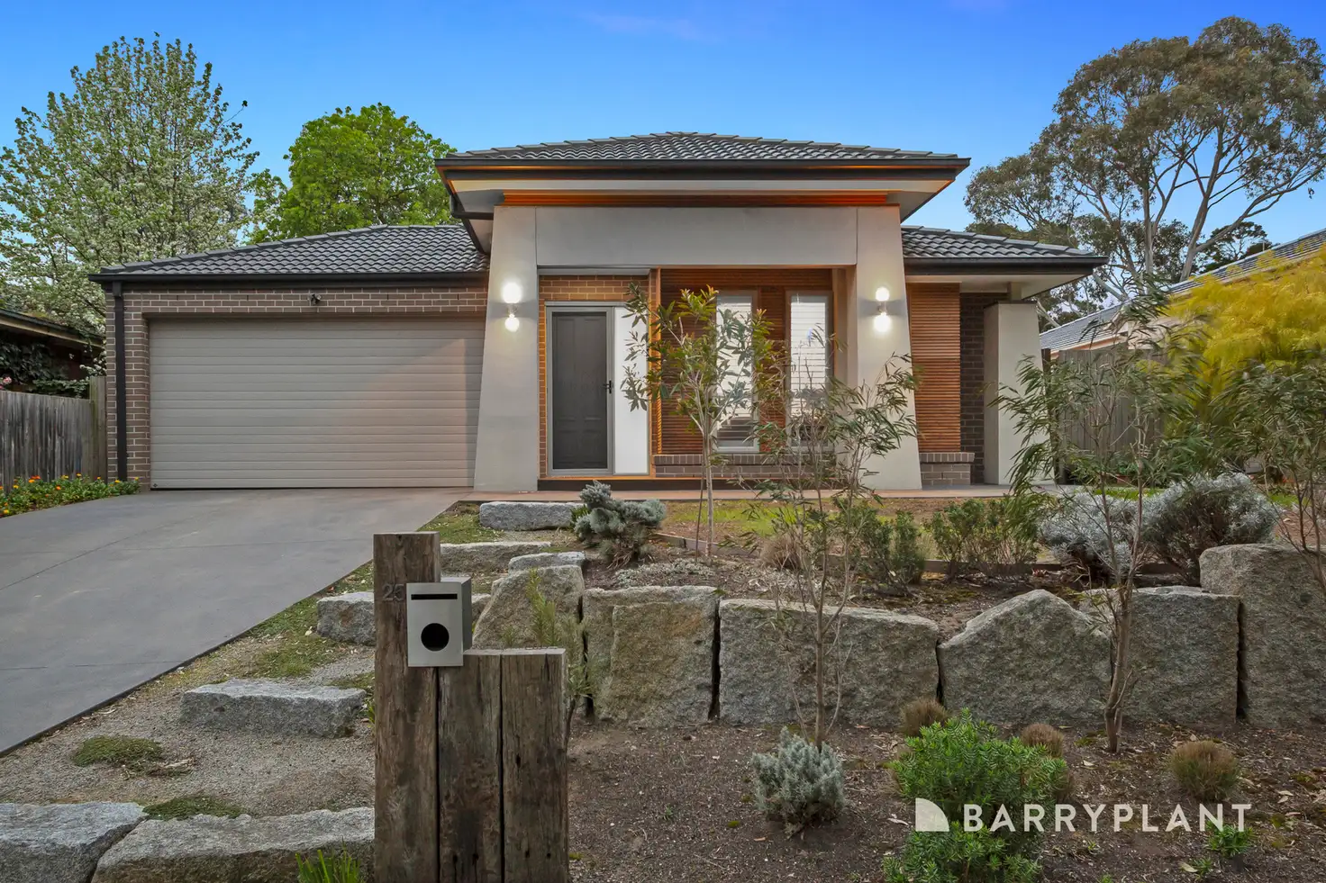 Main view of Homely house listing, 25 Argyle Way, Wantirna South VIC 3152