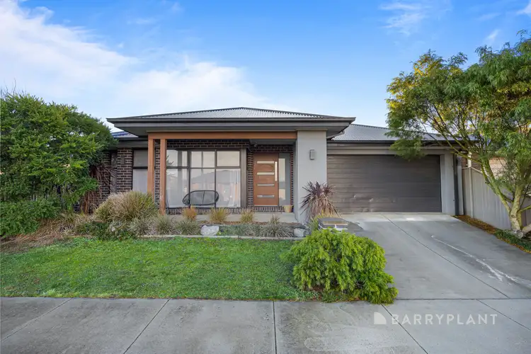 29 Royal York Road, Winter Valley VIC 3358