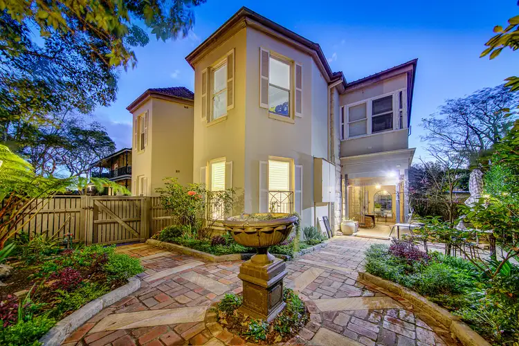 2/132 Raglan Street, Mosman NSW 2088